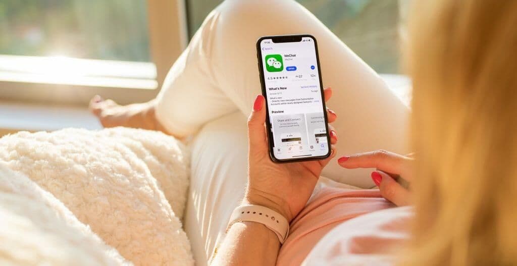 review-auto-insurance-with-wechat-app