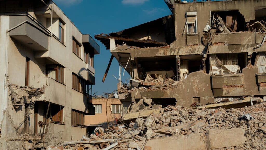 地震後建築損毀