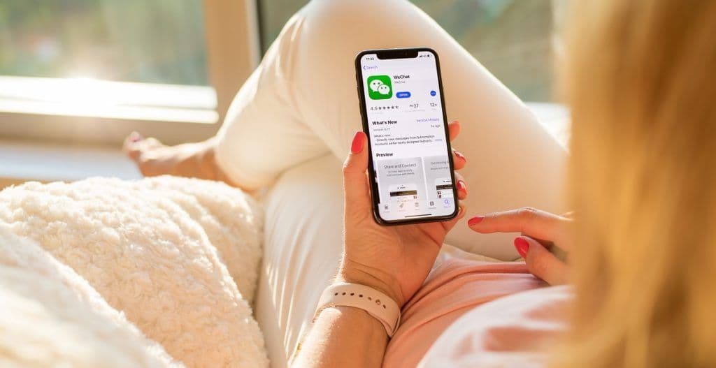 review-auto-insurance-with-wechat-app