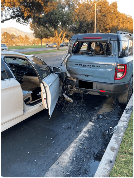 car-accident-insurance-agent