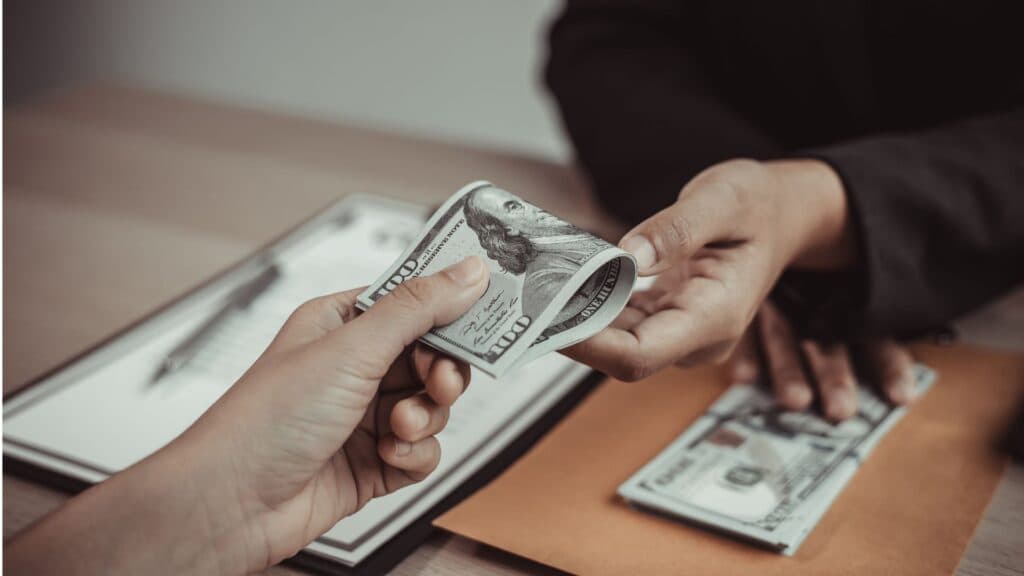企業給員工核算工資