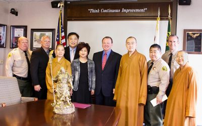 Hsi Lai Temple Shows their Gratitude for LA County Sheriff Department’s Wonderful Service to the Community