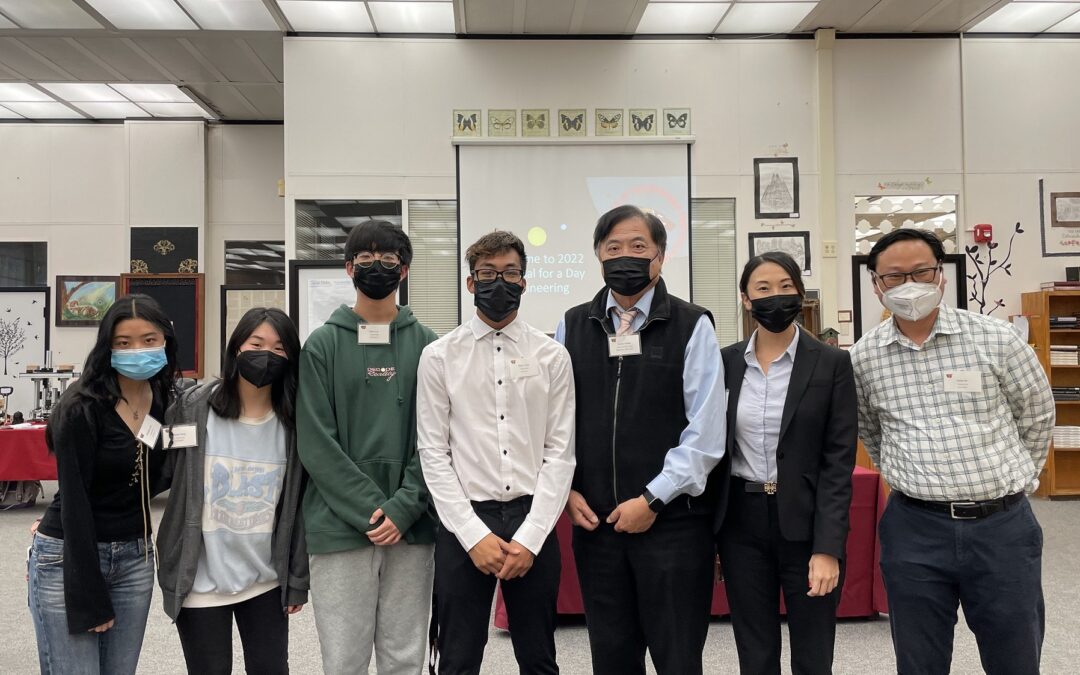 支持教育 华兴保险总裁及策略长担任 一日校长