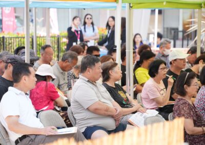 Customers-are-listening-this-seminar