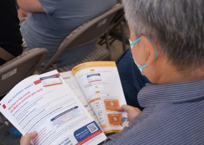 A-customer-is-reading-the-details-of-this-seminar